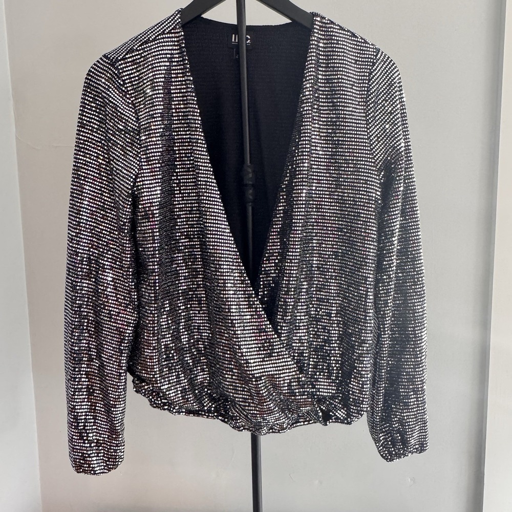 INC International Concepts Women's Sz‎ S Silver Lurex Long Sleeve Wrap Top Party